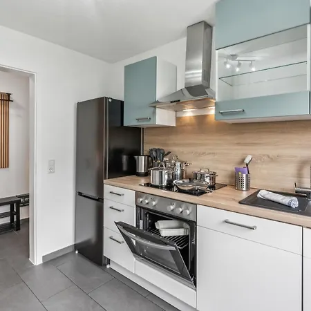 アパート Modernes 6-betten-apartment Mit Balkon Und Parkplatz - Zentrale Lage アーレン