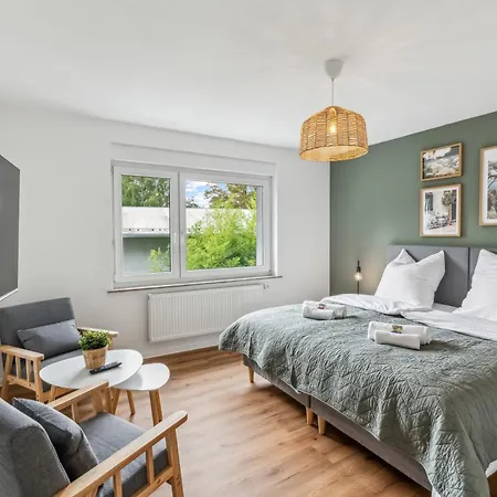 アパート Modernes 6-betten-apartment Mit Balkon Und Parkplatz - Zentrale Lage アーレン